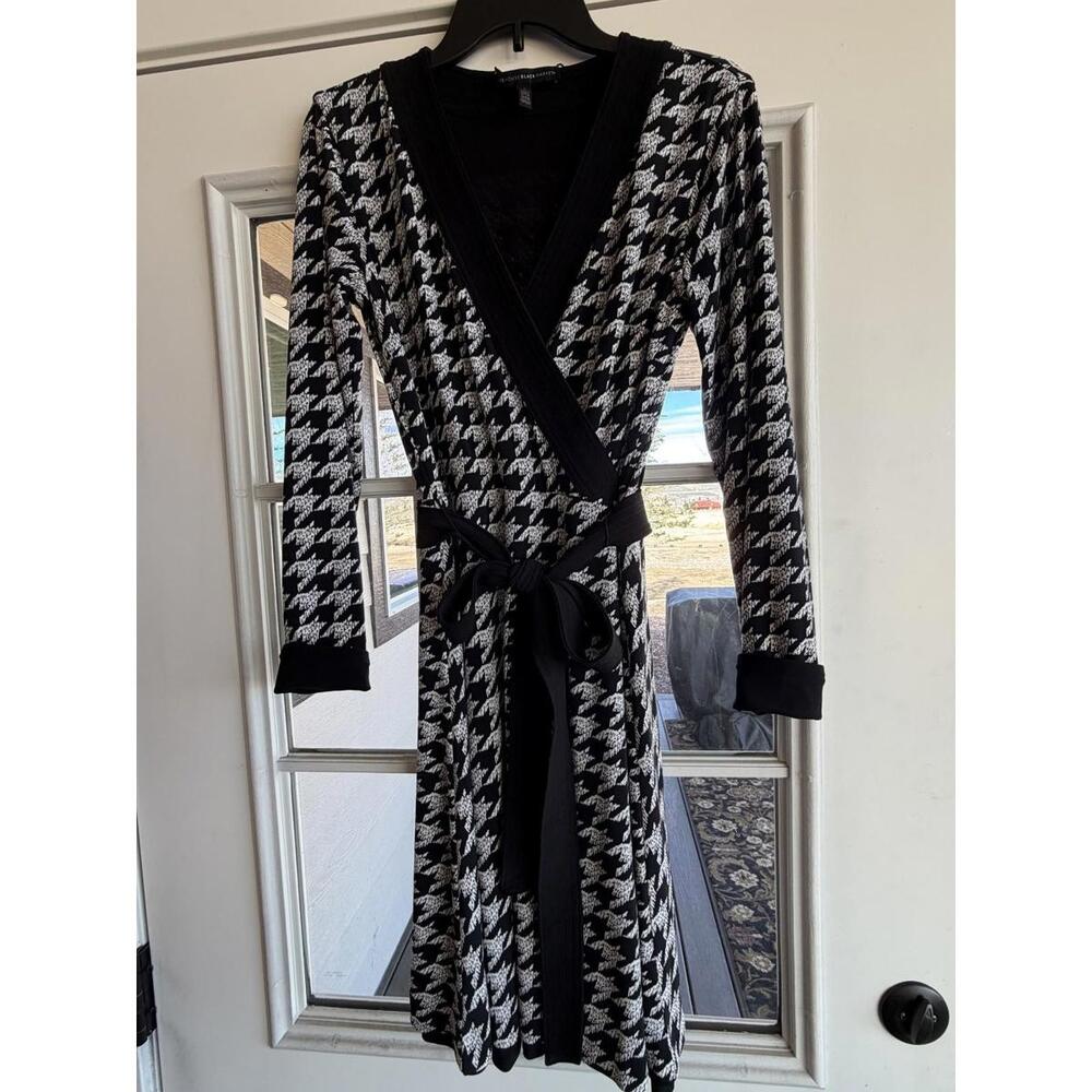 WHBM Bold Houndstooth Reversible Faux Wrap Belted Dress 6
